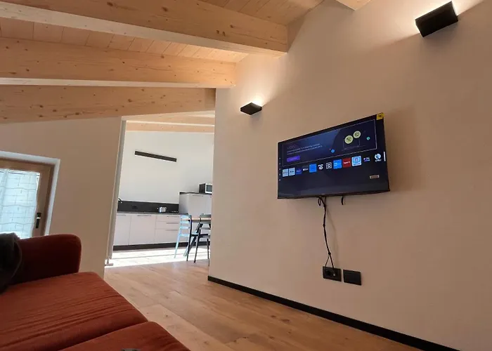 Dolomiti Lake View Apartments
