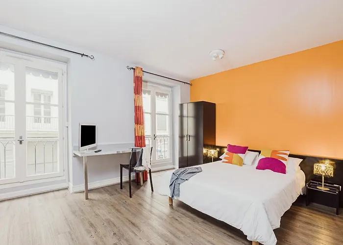 Appart Hotel Avy Baudelaire - Lyon Bellecour
