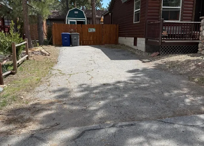 Whispering Pines - Big Bear Lake