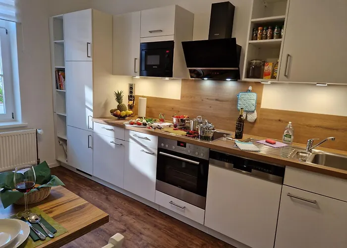 Gaesteliebling, Apartment Piepmaeker Mit Parkplatz Und Ekamin, Bahnhof Fusslaeufig, Klimaanlage Im Schlafzimmer