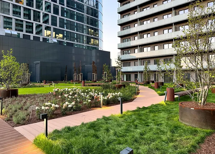 Lakru Apartments Global Office, Free Garage, Self Check-In