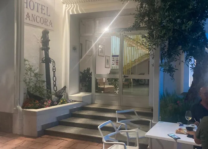 Hotel L'Ancora La Caletta