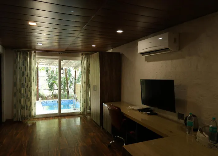 Nanau Resort & Spa