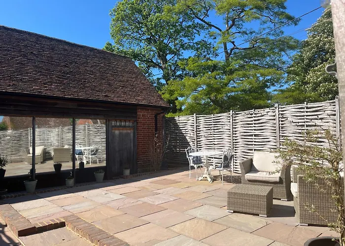 The Manor Pen