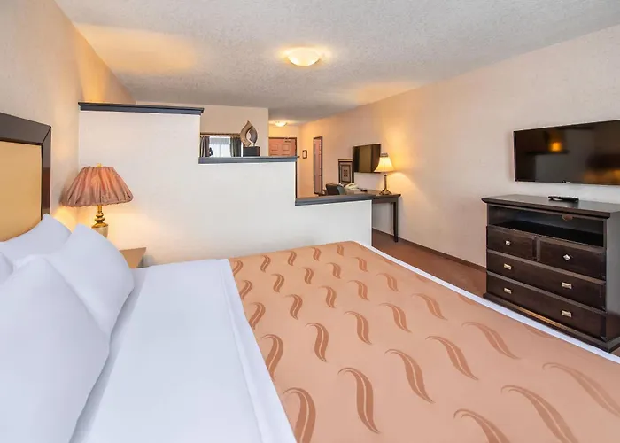 Quality Inn & Suites Lethbridge East