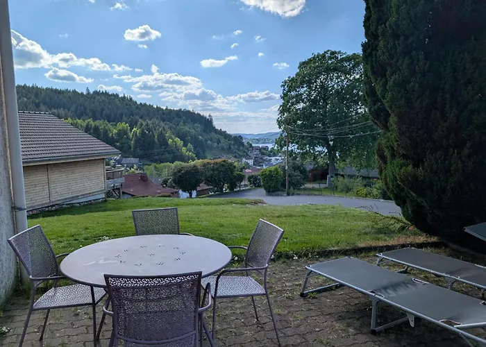 Entre Lac Et Pistes