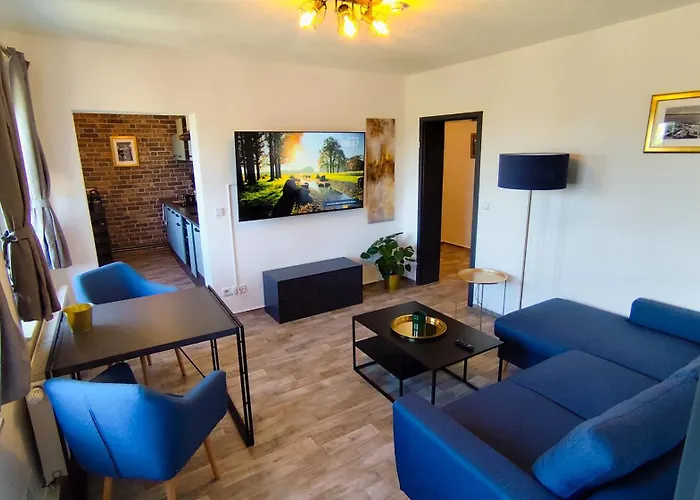 Golden Hop Apartments