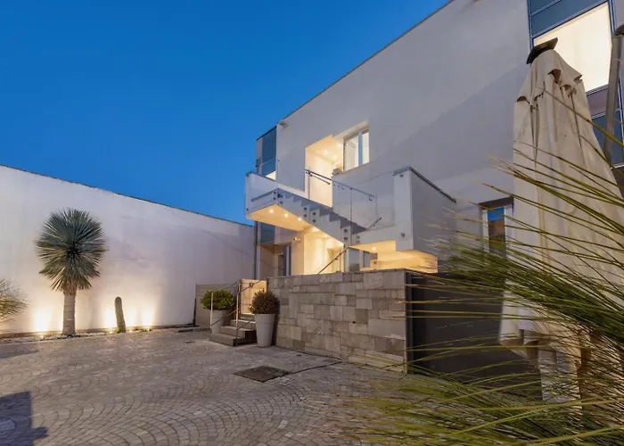 B&B White con Parcheggio Privato