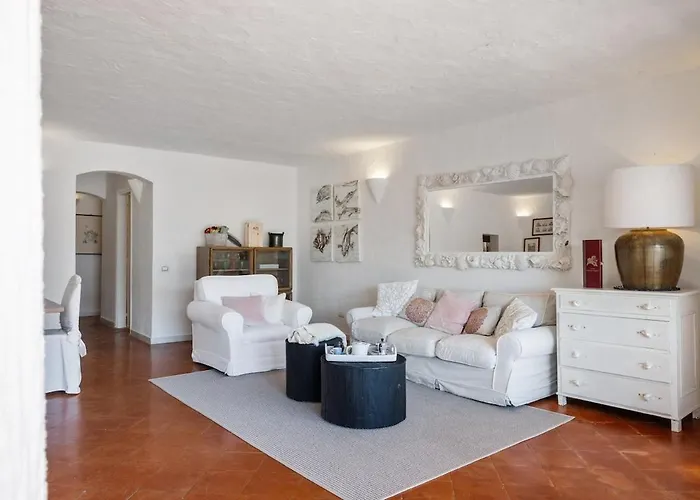 Mediterranean Jewel - Panoramic Porto Cervo Apt
