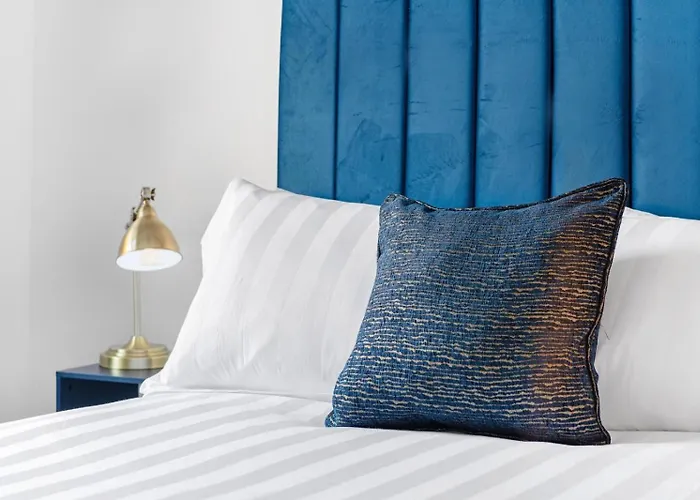 The Navy Nest Stylish Home Nottingham