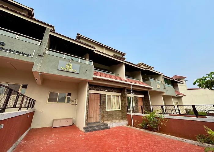 Hotel Sadhana Executive