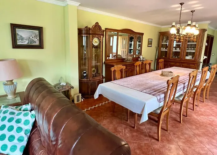 Gestiona2R- Casa grande en el centro de Llanes
