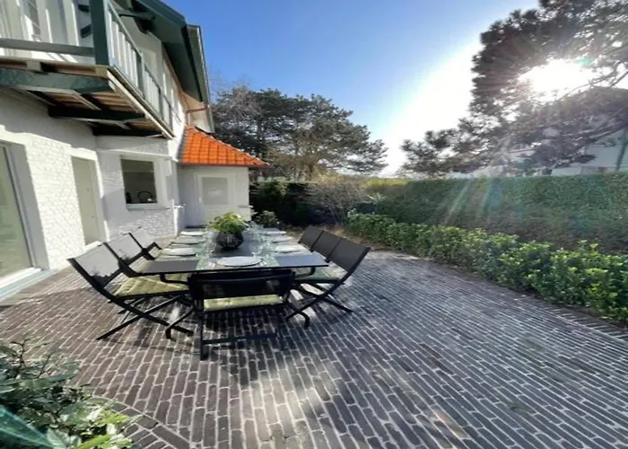 Villa In Knokke-Heist Near The Beach