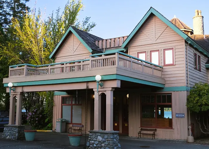 Painter'S Lodge