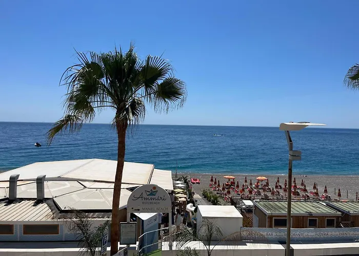 Maniel Beach Hotel