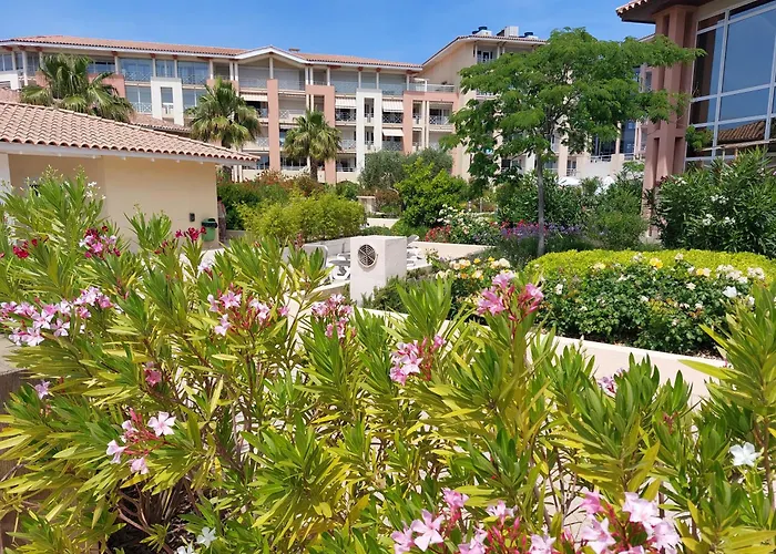 Boutique Apartment Hirondelle Port Frejus