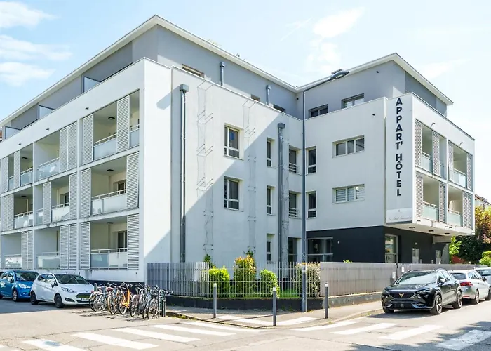 Apparthotel Tempologis Saint-Germain - Parking Gratuit Et Appartements Avec Balcon