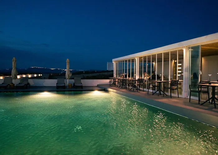 Serenita Luxury Suites
