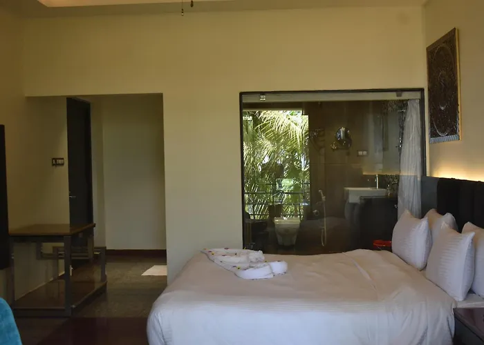 Kudle Beach View Resort And Spa Gokarna