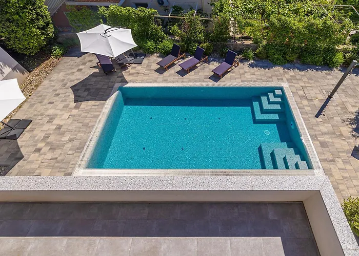 Villa Phoenix