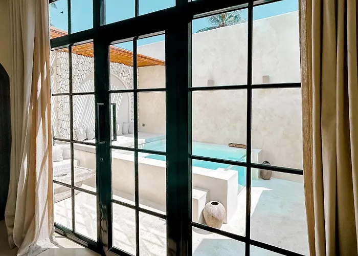 Cahaya Villas - Luxury Villa With Private Pool