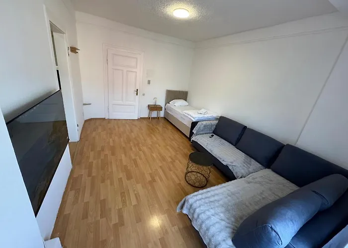 Apartment Near Olg & University