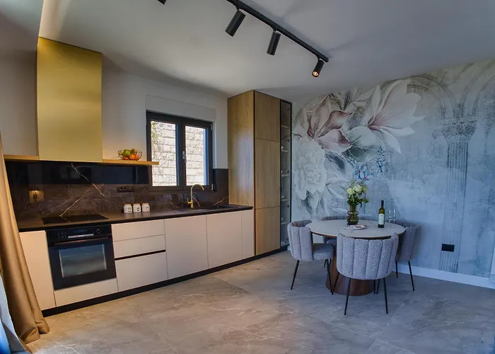 La Dolce Villa 1