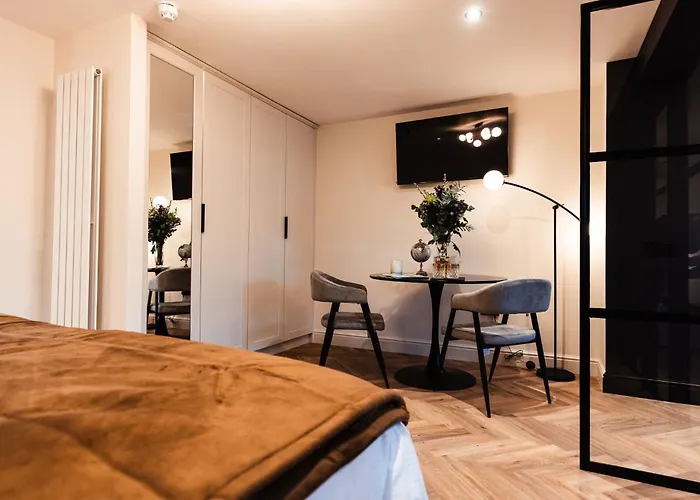 Luxury Georgian Aparthotel By Hauss Ayr - 5Mins To Beach, Town Centre!