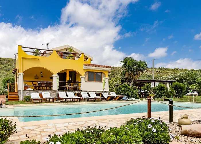 Villa Saige , Piscina Con Idromassaggio