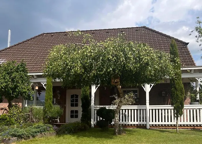 Zwitschernest Stilvolle Helle Ferienwohnung Gaestezimmer Monteurwohnung Fuer 1 Bis 6 Personen 3 Zimmer 60 Qm