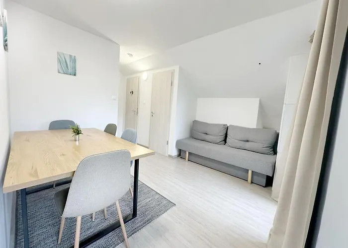 Dora Holiday House & Apartments -Sauna & Relax By The Lake