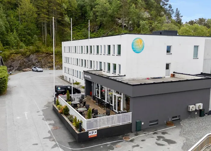 Kinn Hotell Floro