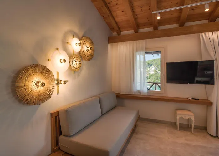 Liadromia Hotel