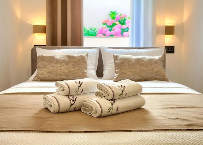 Villa Apartments Sinisa - City Of Krk