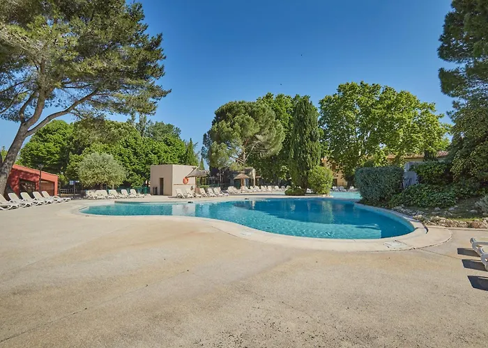 Residence Odalys Le Village Camarguais Les Gardians