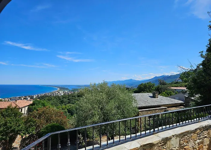 Magnifique Villa Avec Piscine- Hauteurs De Bastia
