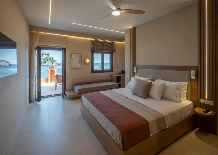 Parga Harbor Suites