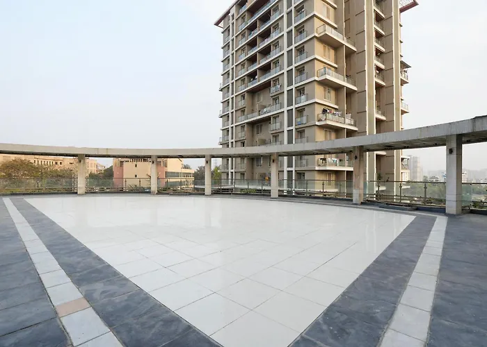 Treebo Premium Niraali Executive, Hinjewadi
