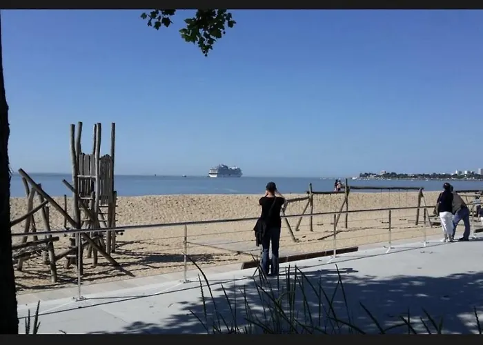 Le Paquebot - Near Les Chantiers De L'Atlantique