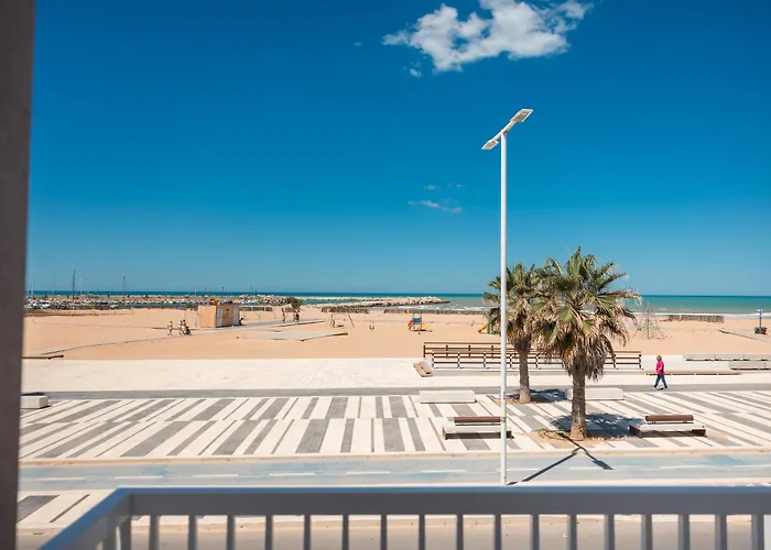 Domira - Casa Vacanze Fronte Mare