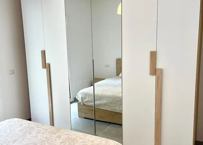 New Seaside Luxury Suite 2 Camere, 2 Bagni, Box Auto Gratuito2 Bdr, 2 Bathrooms Free Indoor Parking