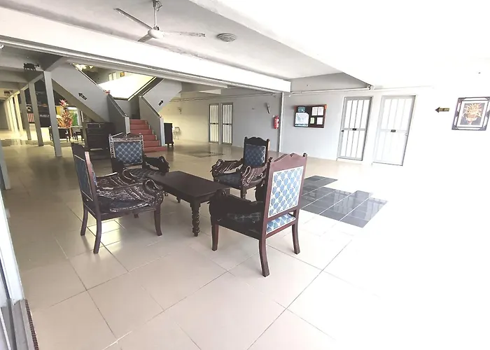 Collection O Analisa Beach Resort