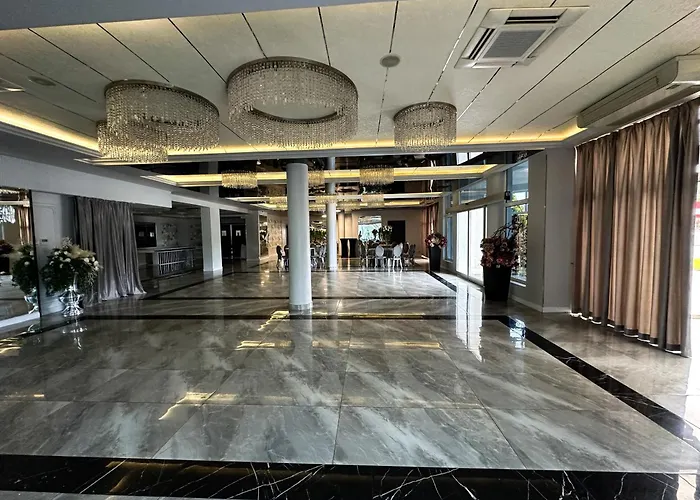 Grand Master Hotel