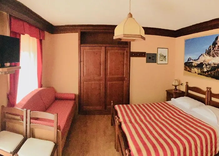 Albergo Garni Ajarnola