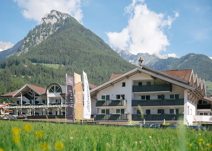 Hotel Fronza - Your Ski & Mountain Home