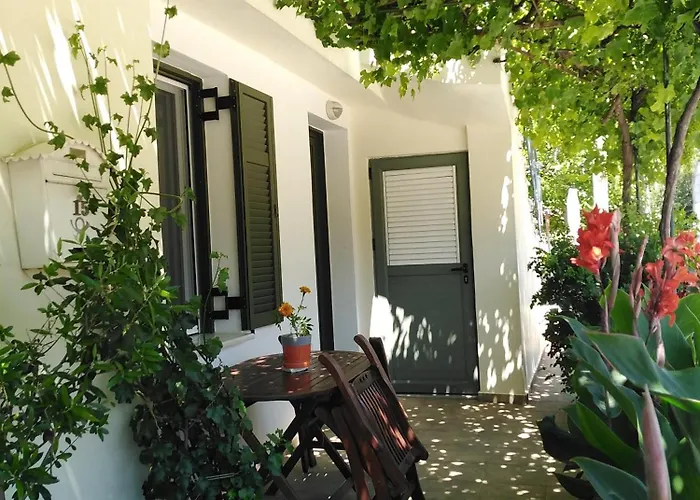 Nostalgia Apartment A In Sami 50 Metres From The Sea