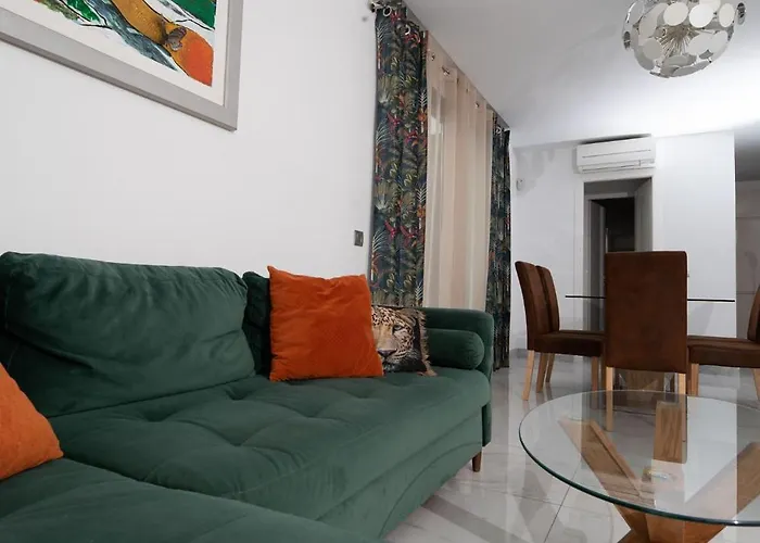 Super Cool Villa In Los Cristianos