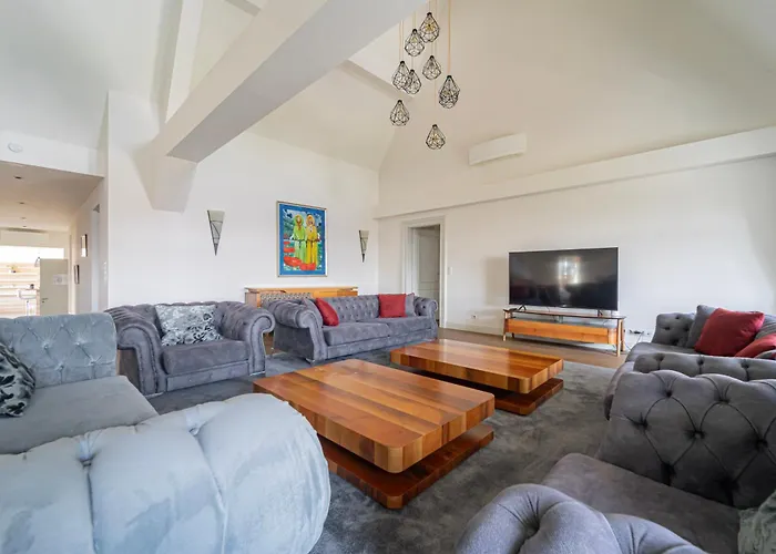 Zoya Luxury Residence