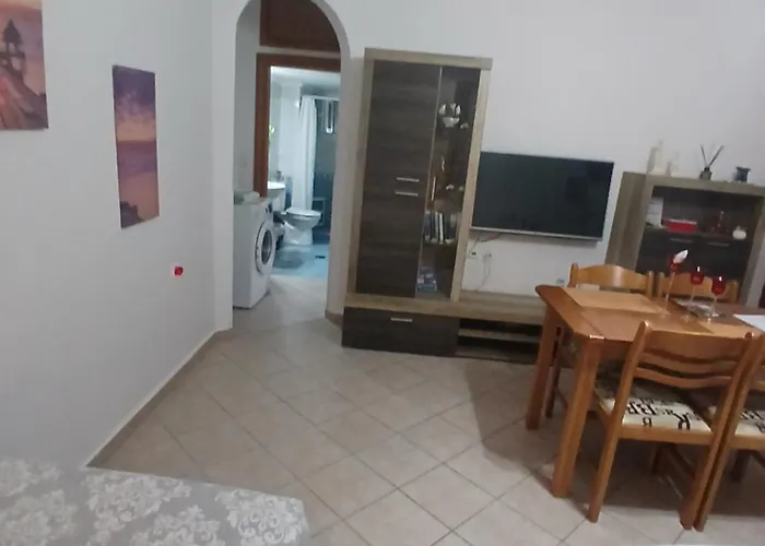 Artemis Bakerys House 2