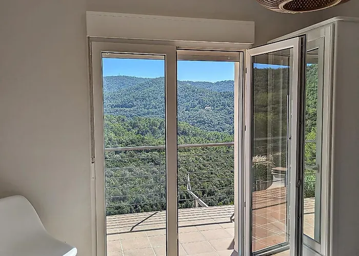 Apartamento En Medio De La Naturaleza, Con Fantasticas Vistas